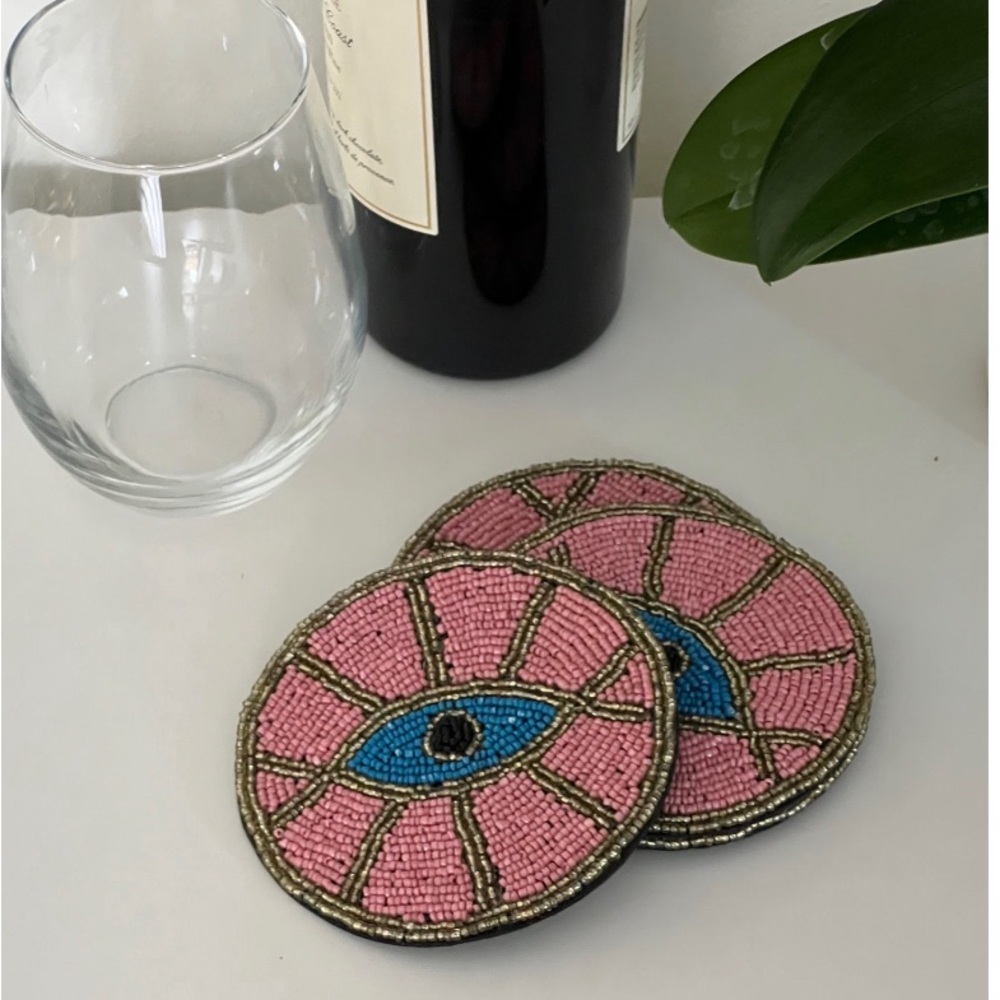 🎉𝐇𝐏!🎉HAND BEADED GLASS EVIL EYE COASTER SET NWT